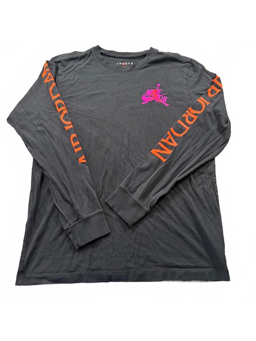 Jordan Brand Nike Air Mashup Long Sleeve Graphic T-Shirt - Sleeve Hits